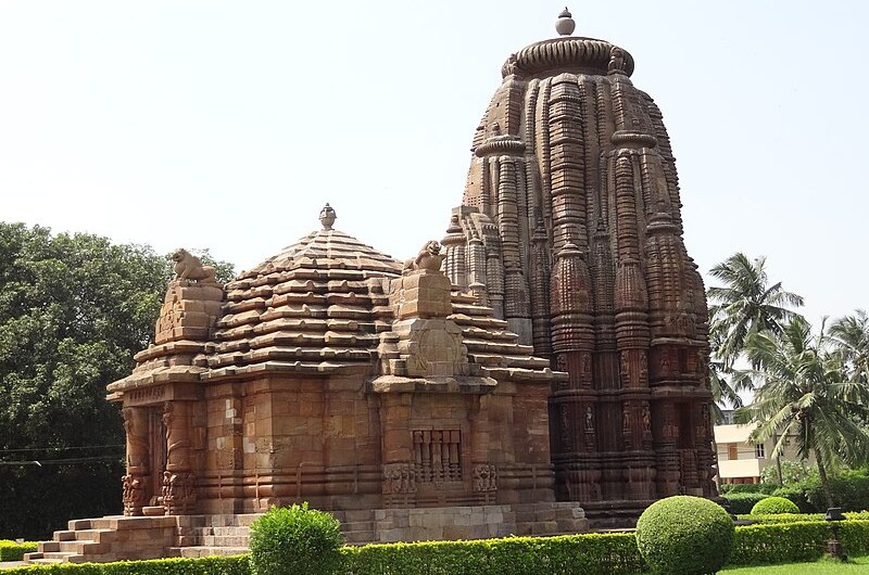 Cheap Hotel near Patrapada Bhubaneswar for Rajarani Temple Visit