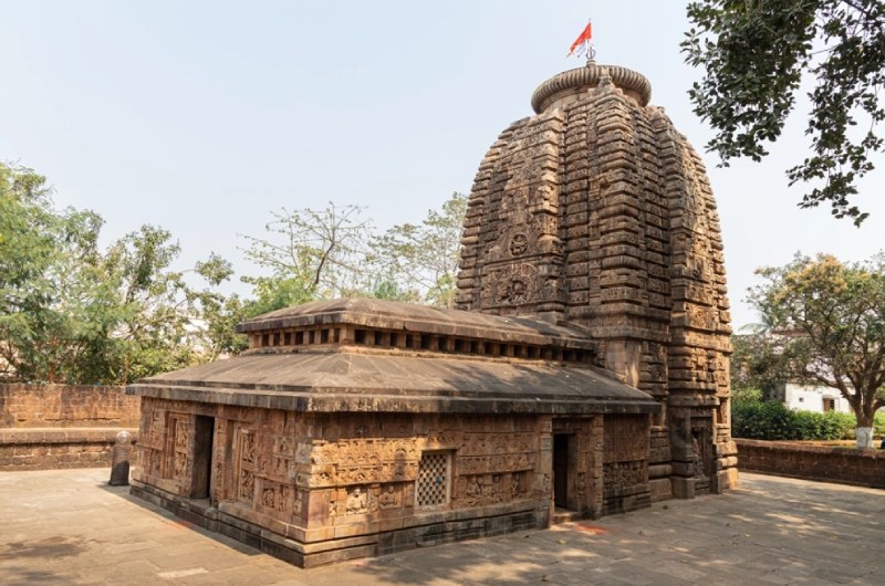 Cheap Hotel near Patrapada Bhubaneswar for Parasurameswara Visit